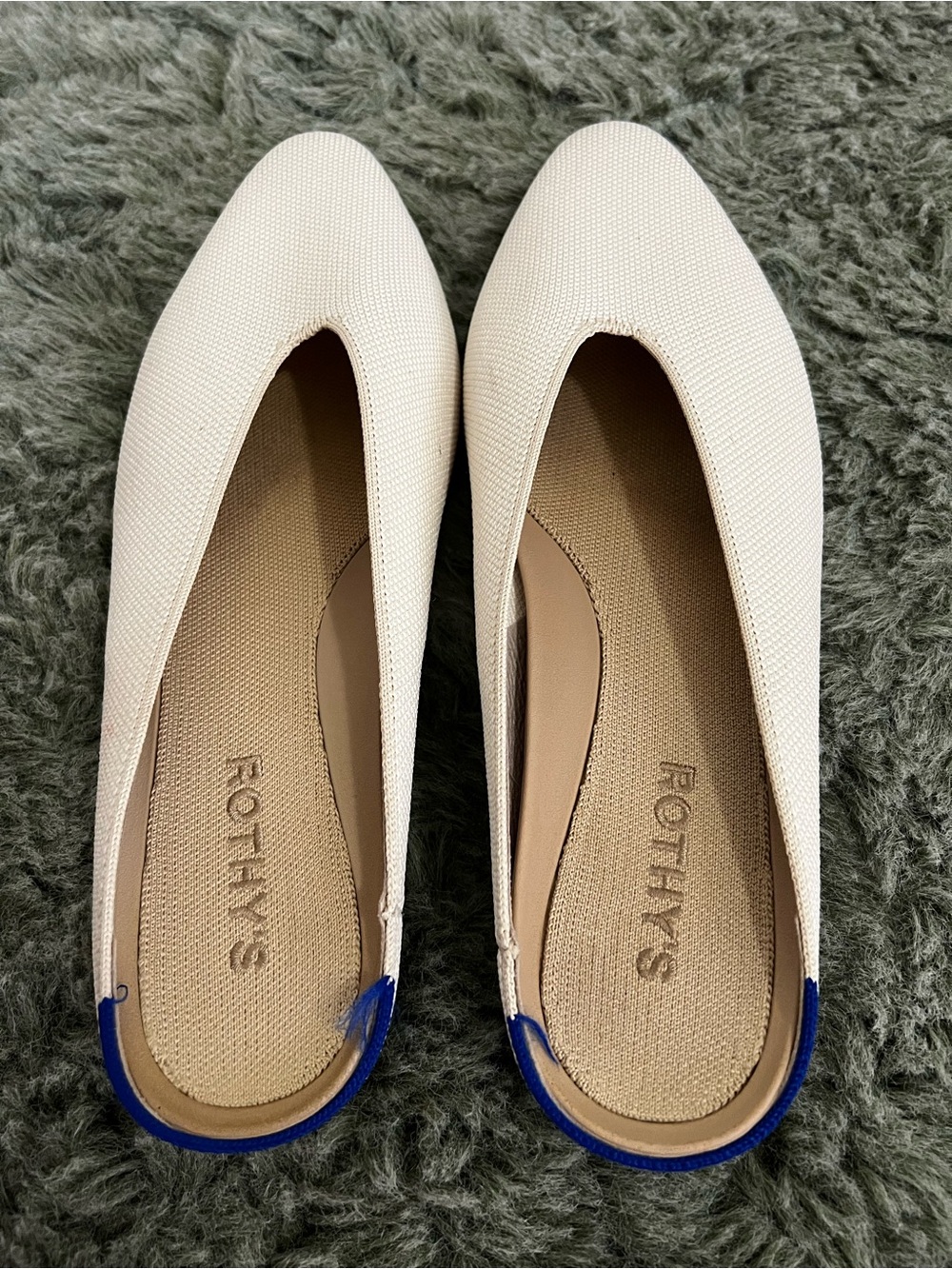 Rothy's Vanilla Bean Almond
Toe Demi Mule Size 9